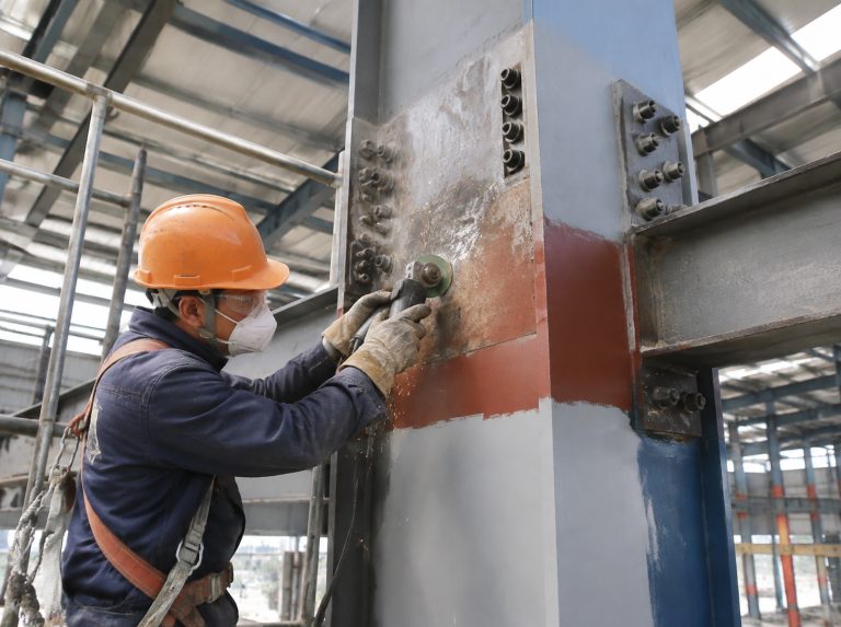 建水县钢结构厂房除锈防腐翻新